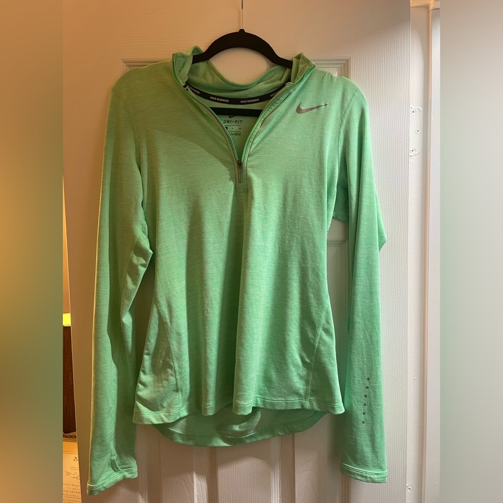 Brand New Nike long sleeve Dri fit